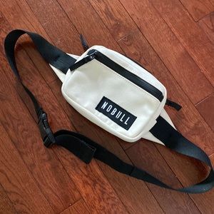 NOBULL small crossbody bag - ivory